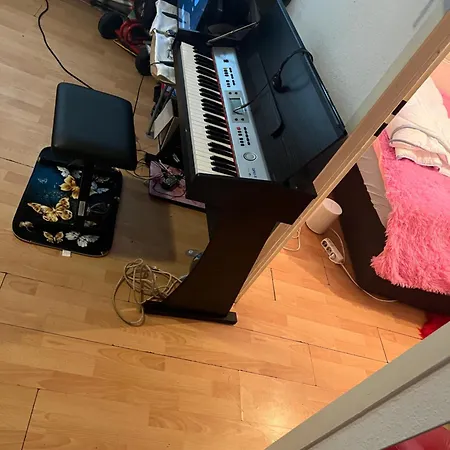 Cheap Shared Living & Bedroom In Mulheim Germany